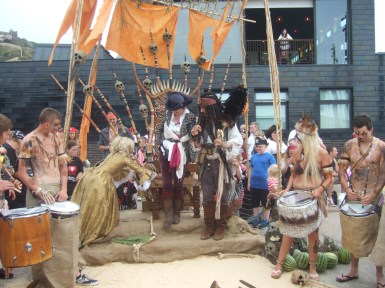 Announcing the film to the pirates of Hastings