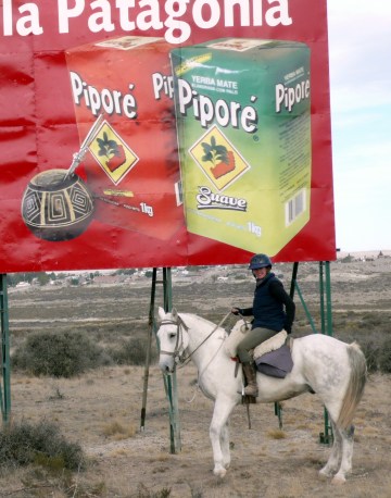 Sophie Neville in Puerto Madryn while riding across Patagonia Sophie Neville in Puerto Madryn