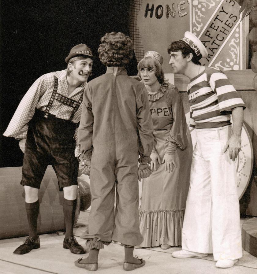 A production of 'The Gingerbread Man' at the Everyman Theatre in Cheltenham, 1976 