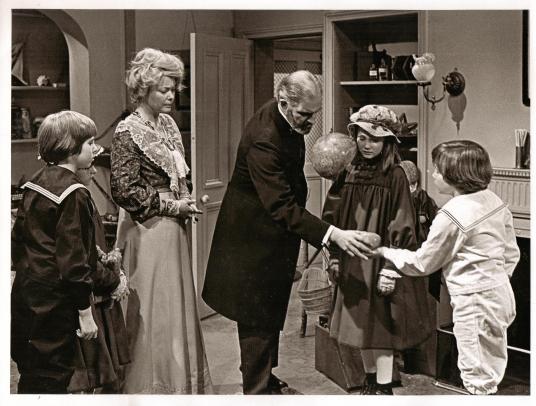 Daphne Neville with Tamzin Neville in The Pheonix