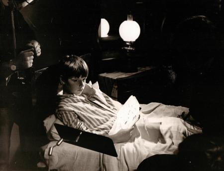 BW Simon West learning morse code -  trimmed