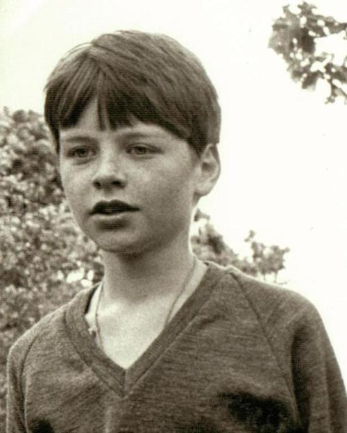 Simon West as John Walker