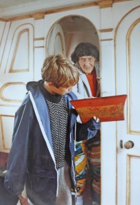 Taqui, _You can sweep up_