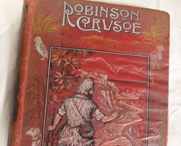 Robinson Crusoe by Daniel Defoe